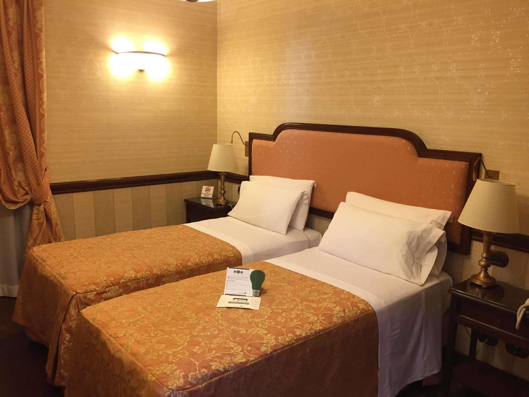 Hotel Principe di Piemonte Cuneo Esterno foto