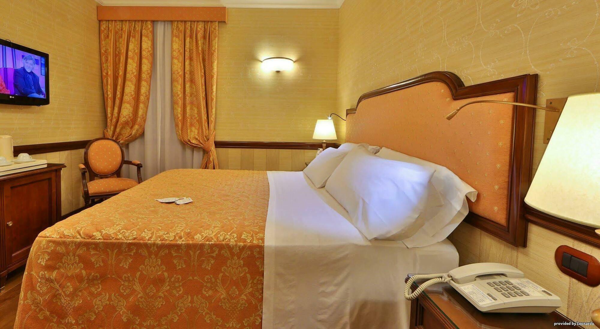 Hotel Principe di Piemonte Cuneo Esterno foto